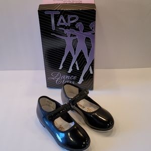 Tap shoes